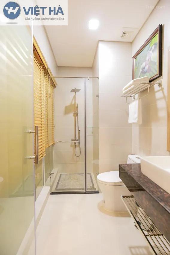 Viet Ha Hotel Ho Chi Minh City Exterior photo
