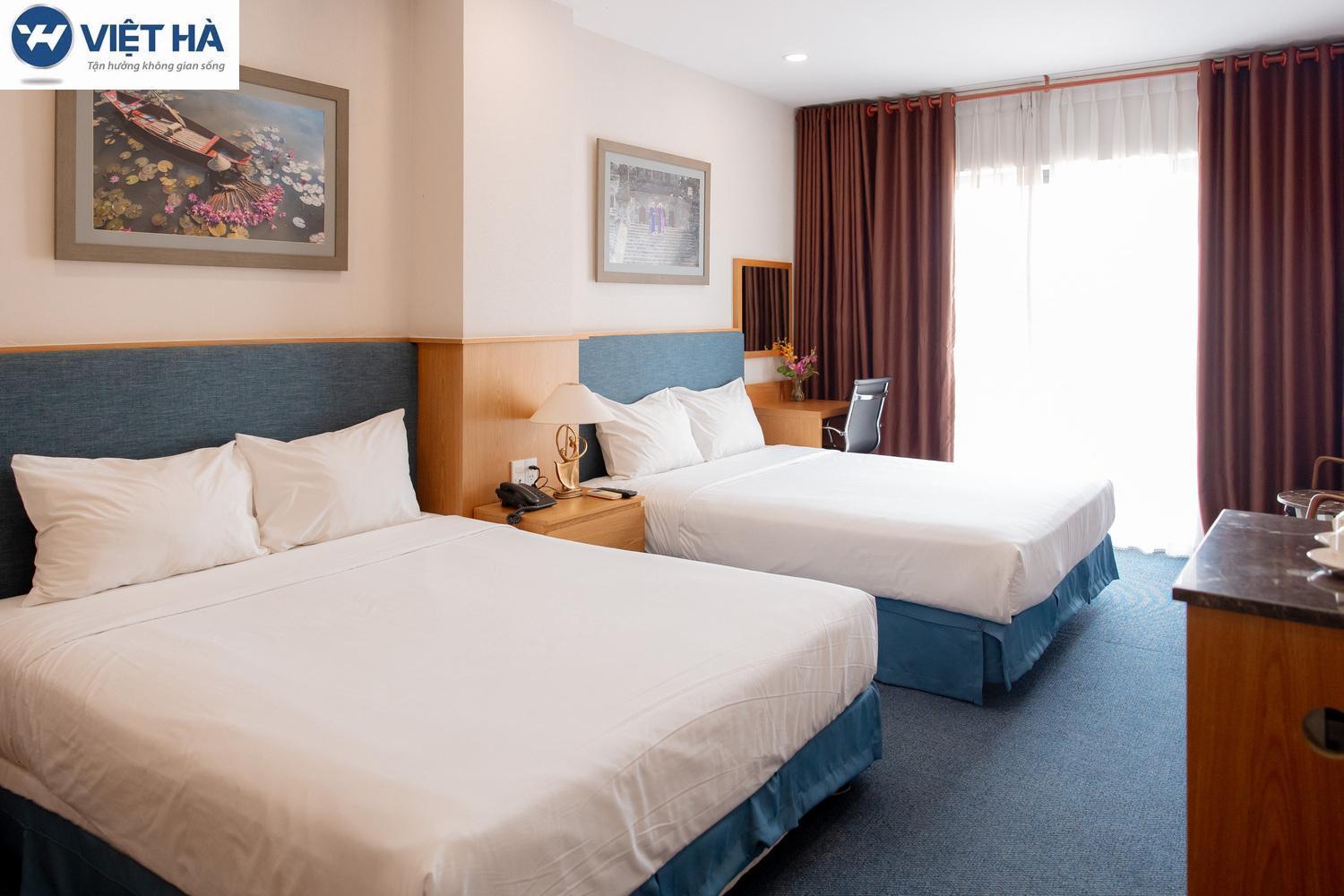 Viet Ha Hotel Ho Chi Minh City Exterior photo