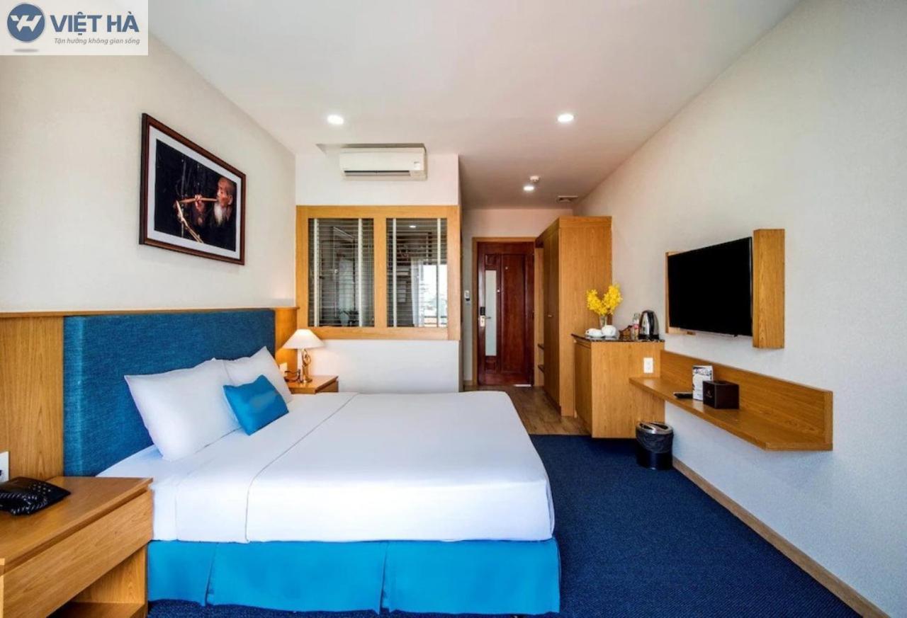 Viet Ha Hotel Ho Chi Minh City Exterior photo
